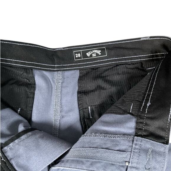 Billabong Men's Shorts Size 28 Light Blue Classic Chino Preppy New With Tag - Picture 3 of 6